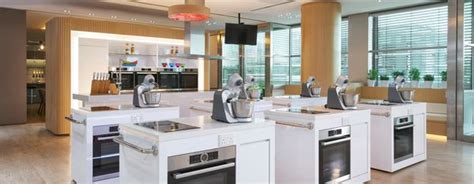 Find your nearby Bosch dealer here .
